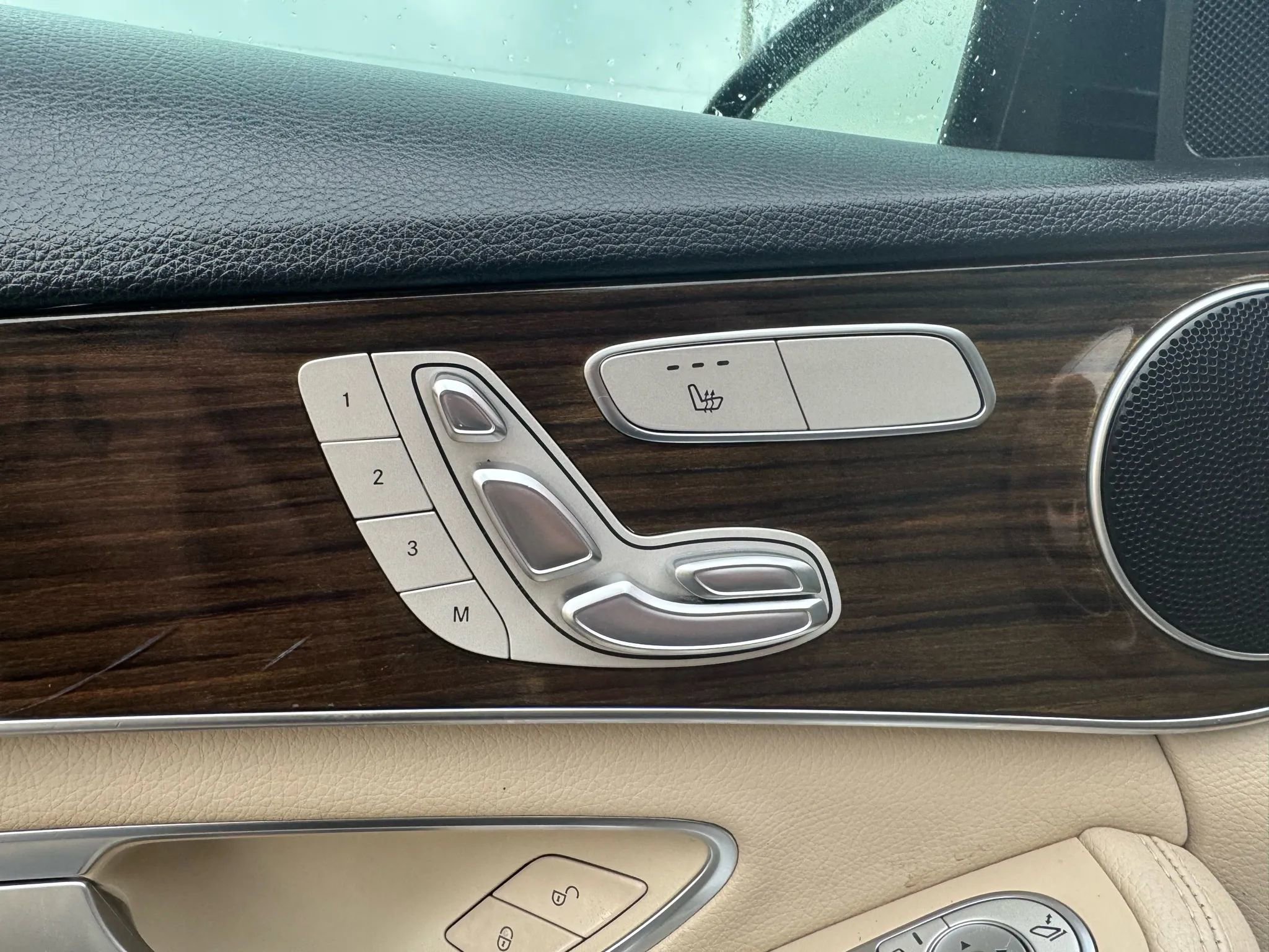 Used 2017 Mercedes-Benz C 300 Sedan image 13