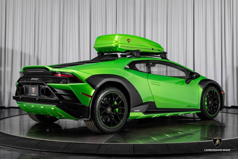 Used 2024 Lamborghini Huracan Sterrato image 22