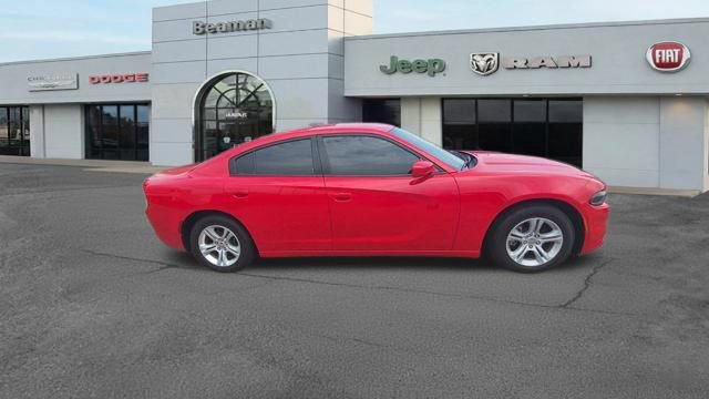 Used 2022 Dodge Charger SXT RWD image 9