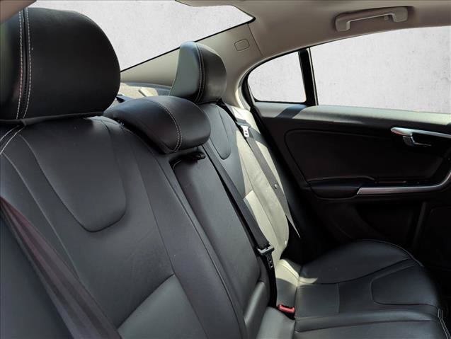 Used 2018 Volvo S60 T5 Dynamic w/ Vision Package FWD image 21