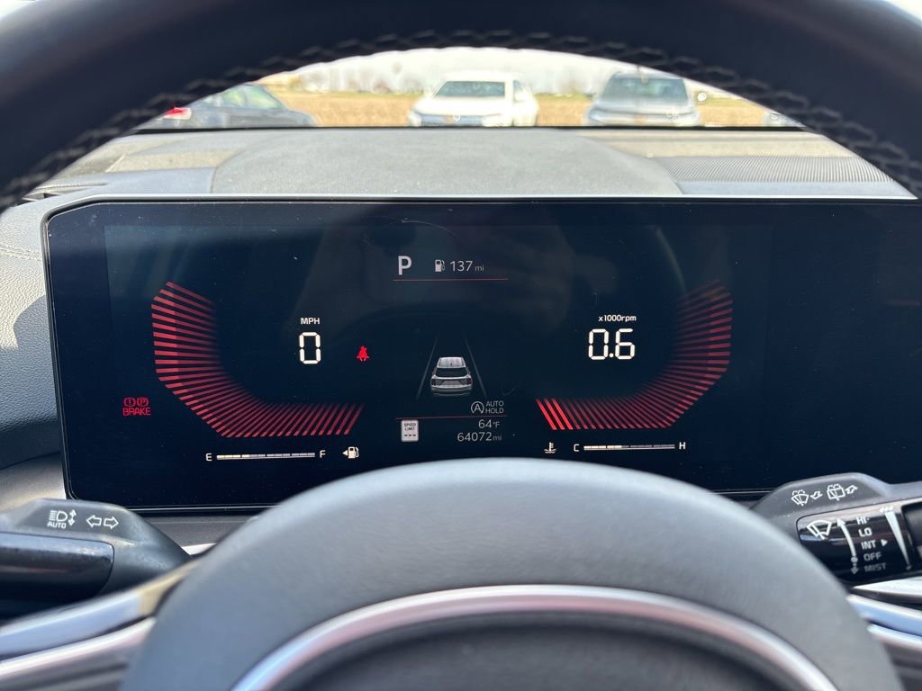 Used 2024 Kia Sorento S image 33