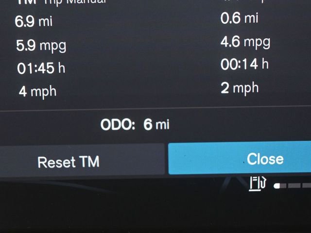 Used 2025 Volvo XC90 B6 Plus w/ Protection Package Premier image 22