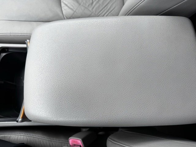 Used 2010 Toyota Highlander Limited image 22