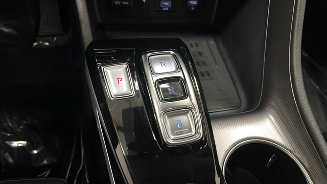 Used 2023 Hyundai Sonata Limited FWD image 19