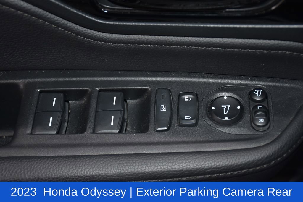 Used 2023 Honda Odyssey Elite image 22