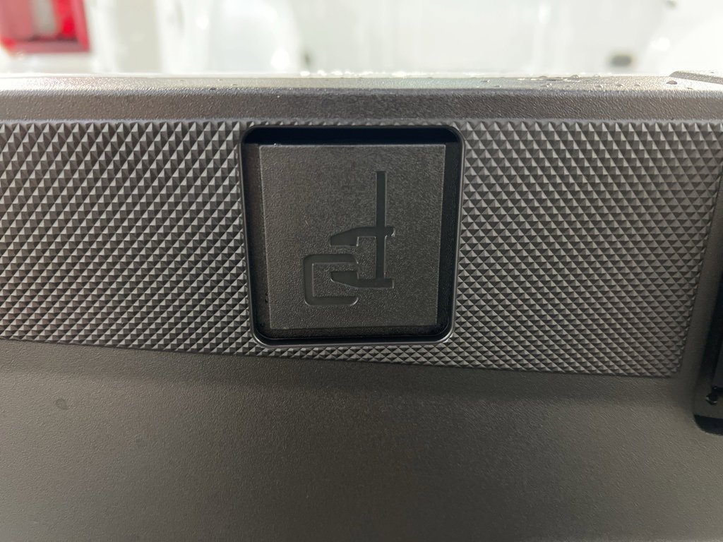 New 2026 Ford F150 XLT w/ Equipment Group 302A MID image 37