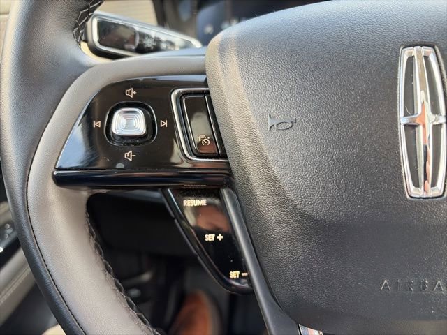 Used 2025 Lincoln Corsair FWD w/ Equipment Group 101A image 15