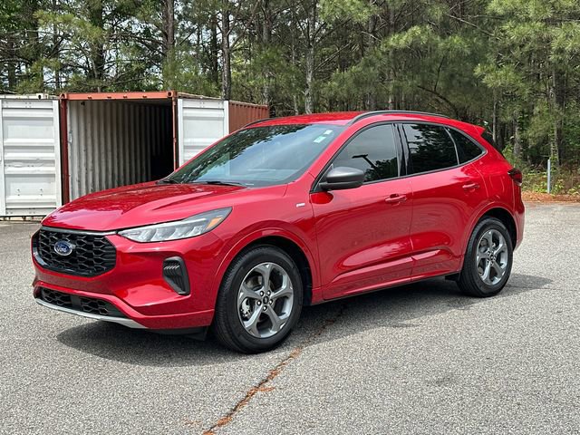 Used 2024 Ford Escape ST-Line w/ Tech Pack #1 FWD image 3
