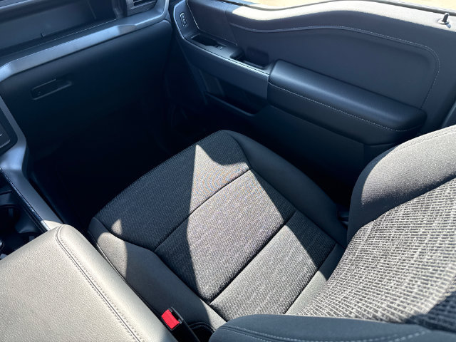 Used 2026 Ford F150 XLT w/ XLT Black Appearance Package RWD image 16