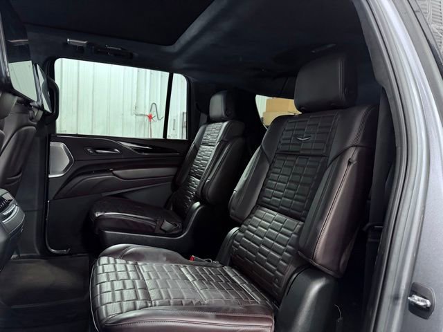Used 2022 Cadillac Escalade ESV Sport Platinum AWD/4WD image 26