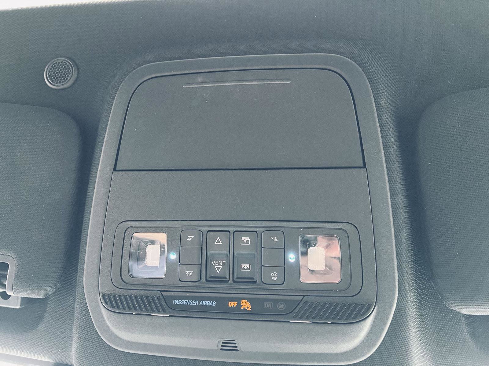 Used 2022 Ford Explorer ST-Line w/ Class IV Trailer Tow Package AWD/4WD image 41