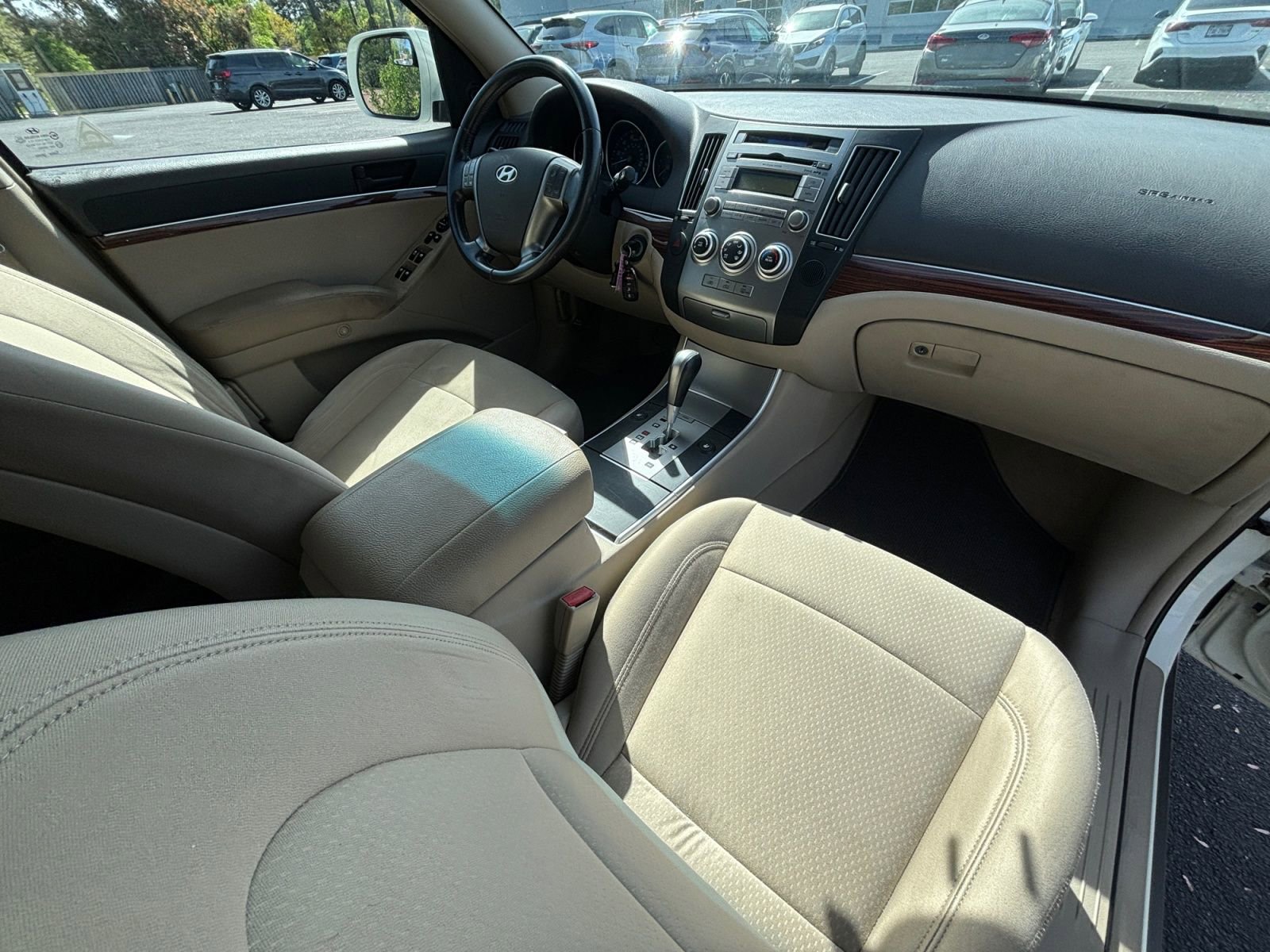 Used 2008 Hyundai Veracruz GLS image 17