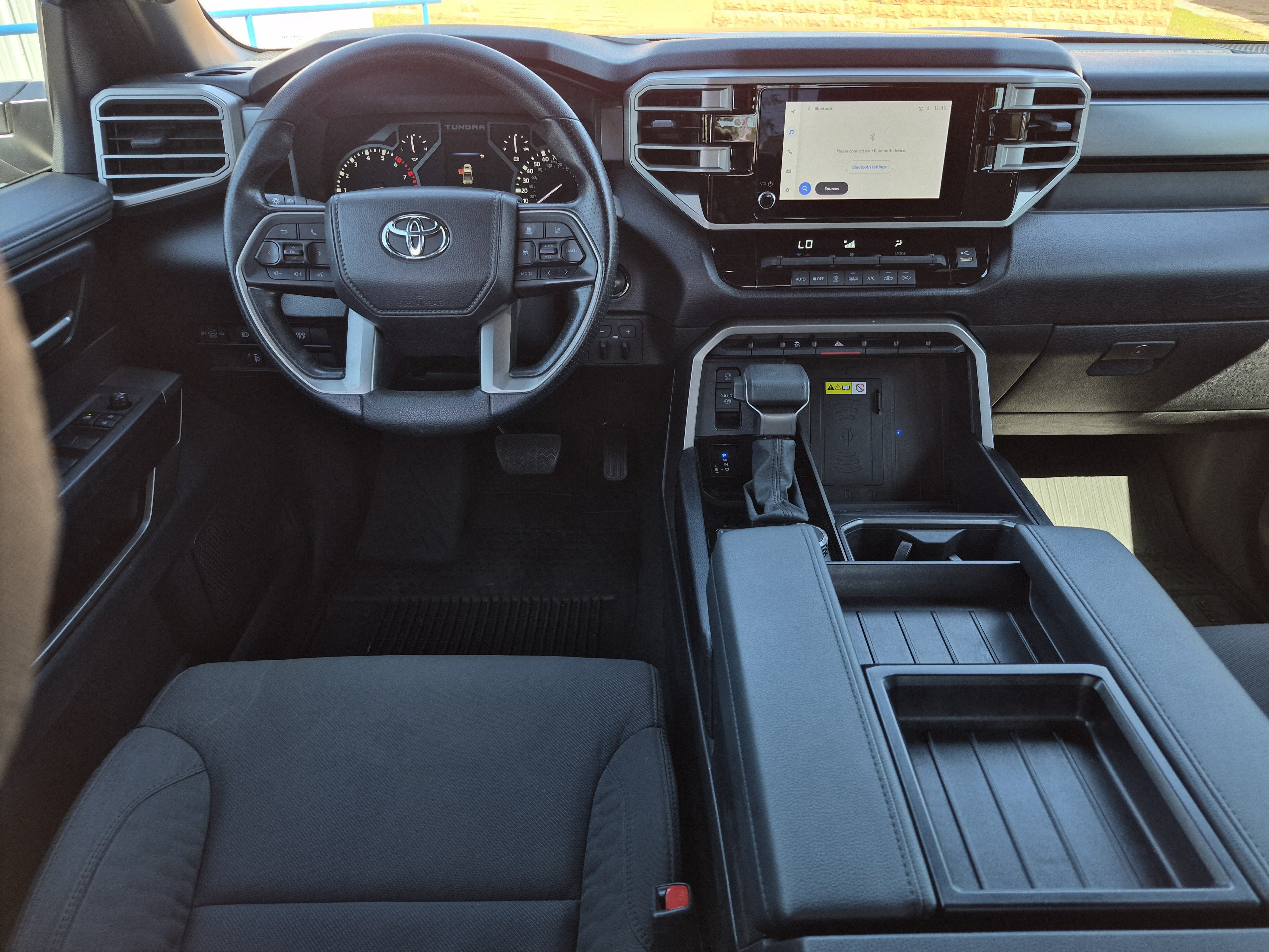 Used 2025 Toyota Tundra SR5 AWD/4WD image 14