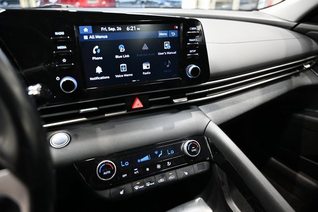 Used 2022 Hyundai Elantra SEL w/ Convenience Package image 14