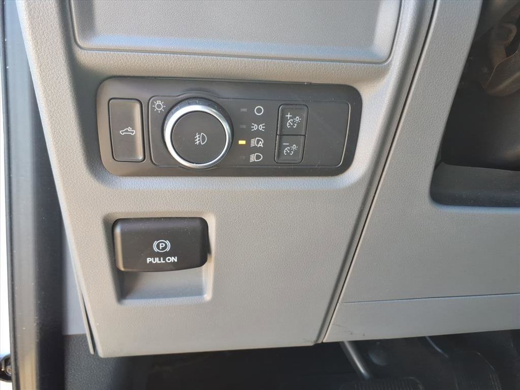 Used 2023 Ford F150 XLT w/ Trailer Tow Package image 17