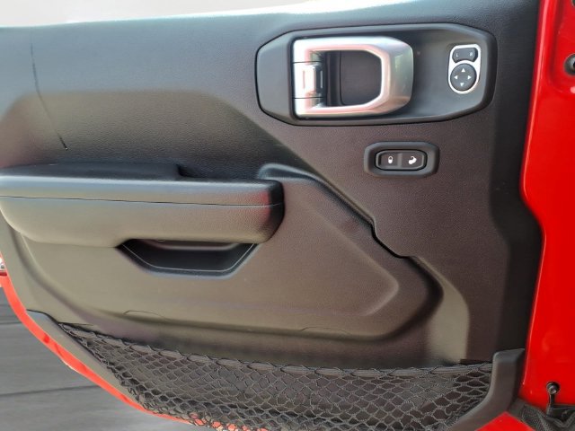 Used 2021 Jeep Wrangler Unlimited Rubicon AWD/4WD image 15