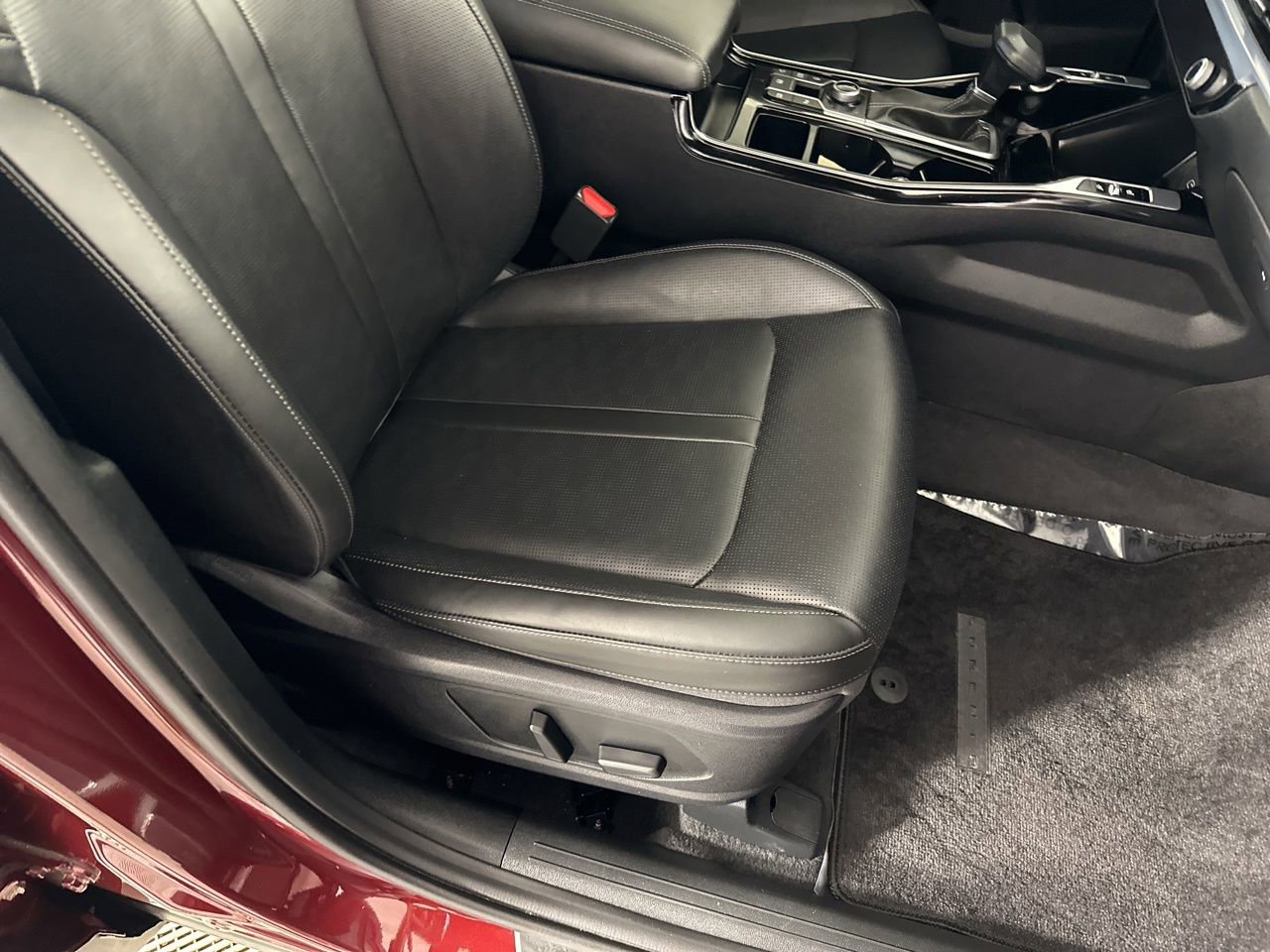 Used 2024 Kia Sorento SX image 35