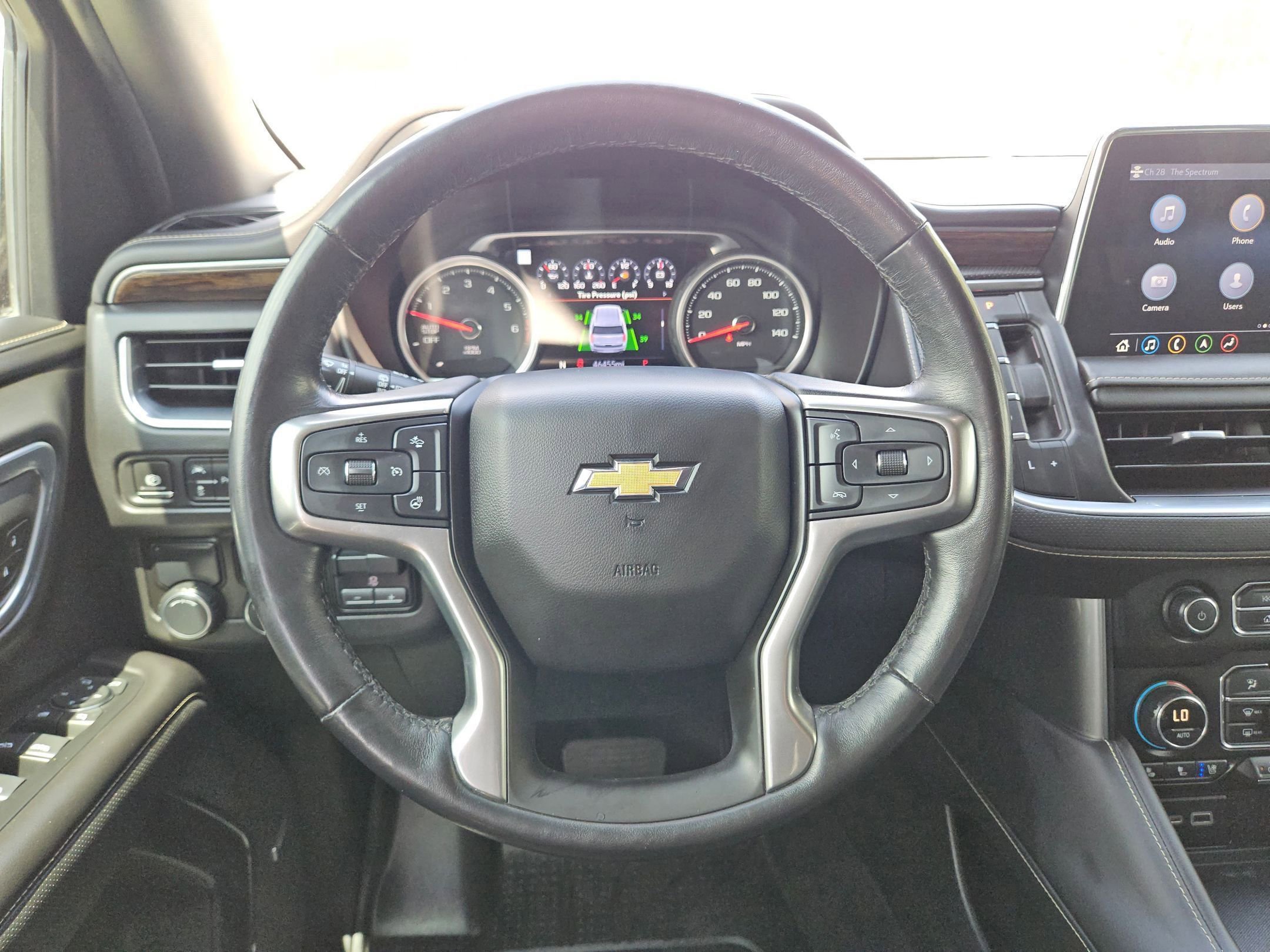 Used 2021 Chevrolet Tahoe Premier w/ Premium Package RWD image 20