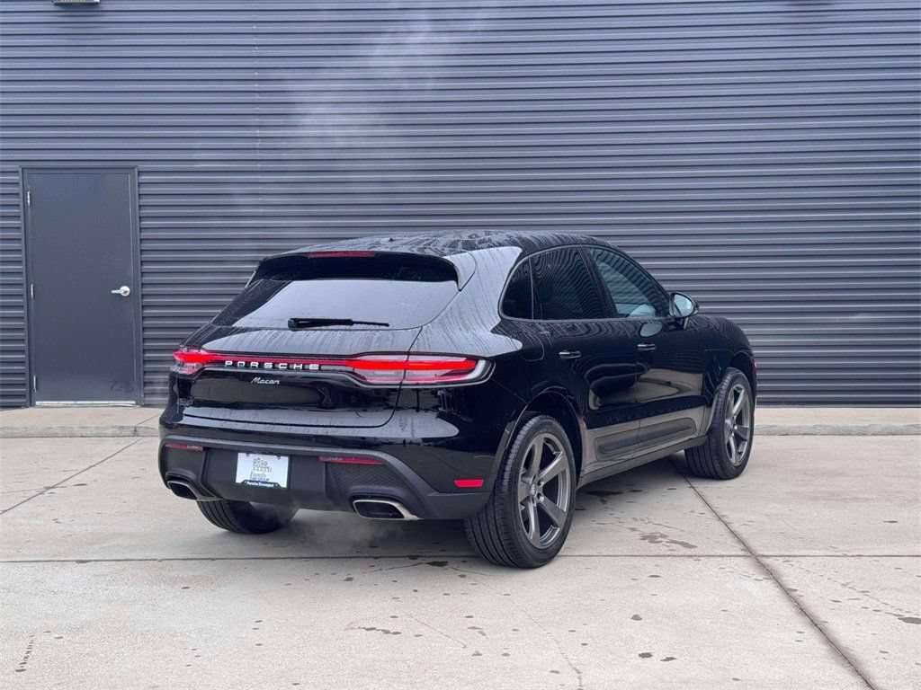 New 2026 Porsche Macan AWD/4WD image 8