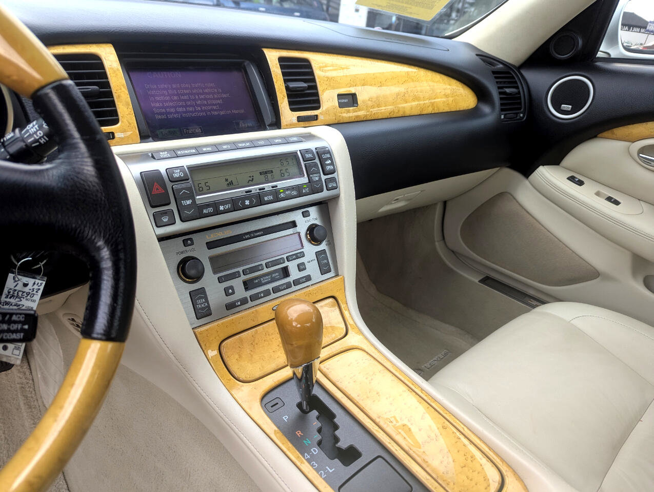 Used 2005 Lexus SC 430 Convertible image 20