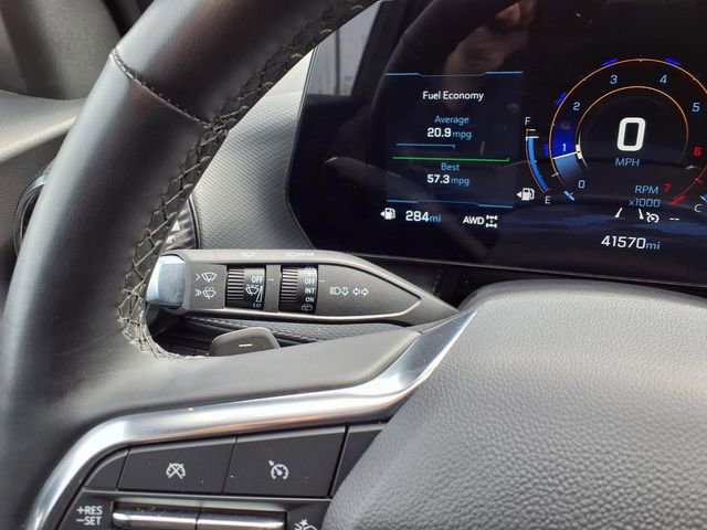 Used 2025 Chevrolet Equinox LT image 58