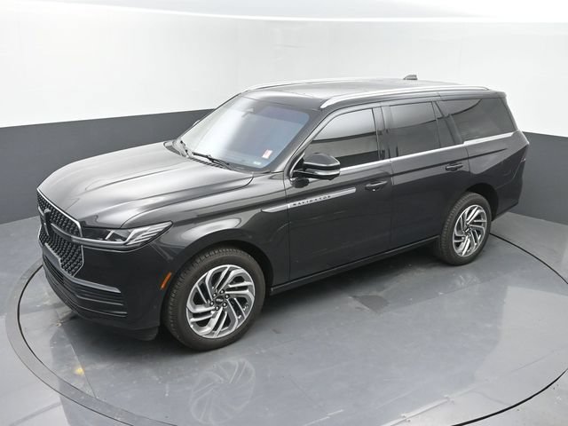 Used 2025 Lincoln Navigator Reserve AWD/4WD image 35