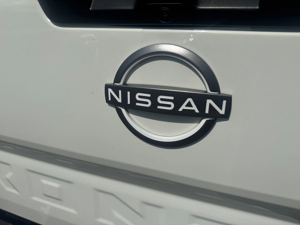 Used 2023 Nissan Frontier SV image 42