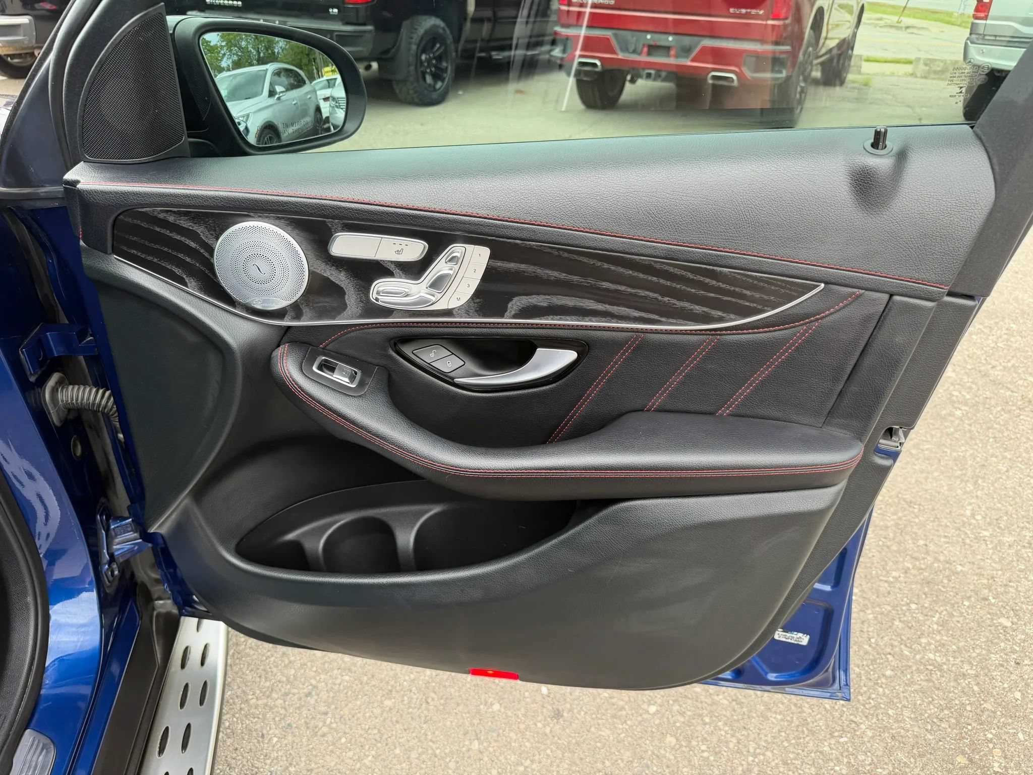 Used 2019 Mercedes-Benz GLC 43 AMG 4MATIC image 34