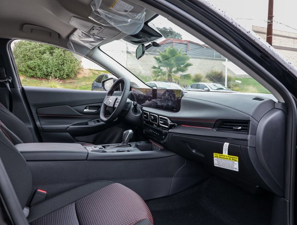 New 2026 Nissan Sentra SR w/ Floor Mat Package image 19