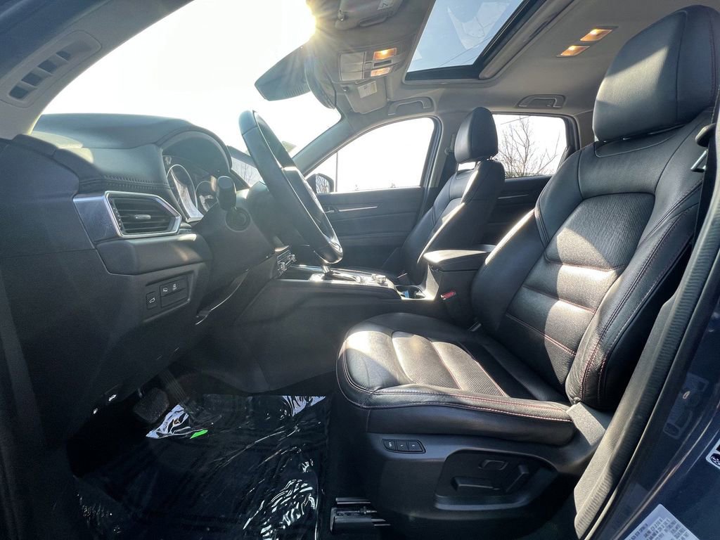 Used 2024 MAZDA CX-5 Carbon Edition AWD/4WD image 29