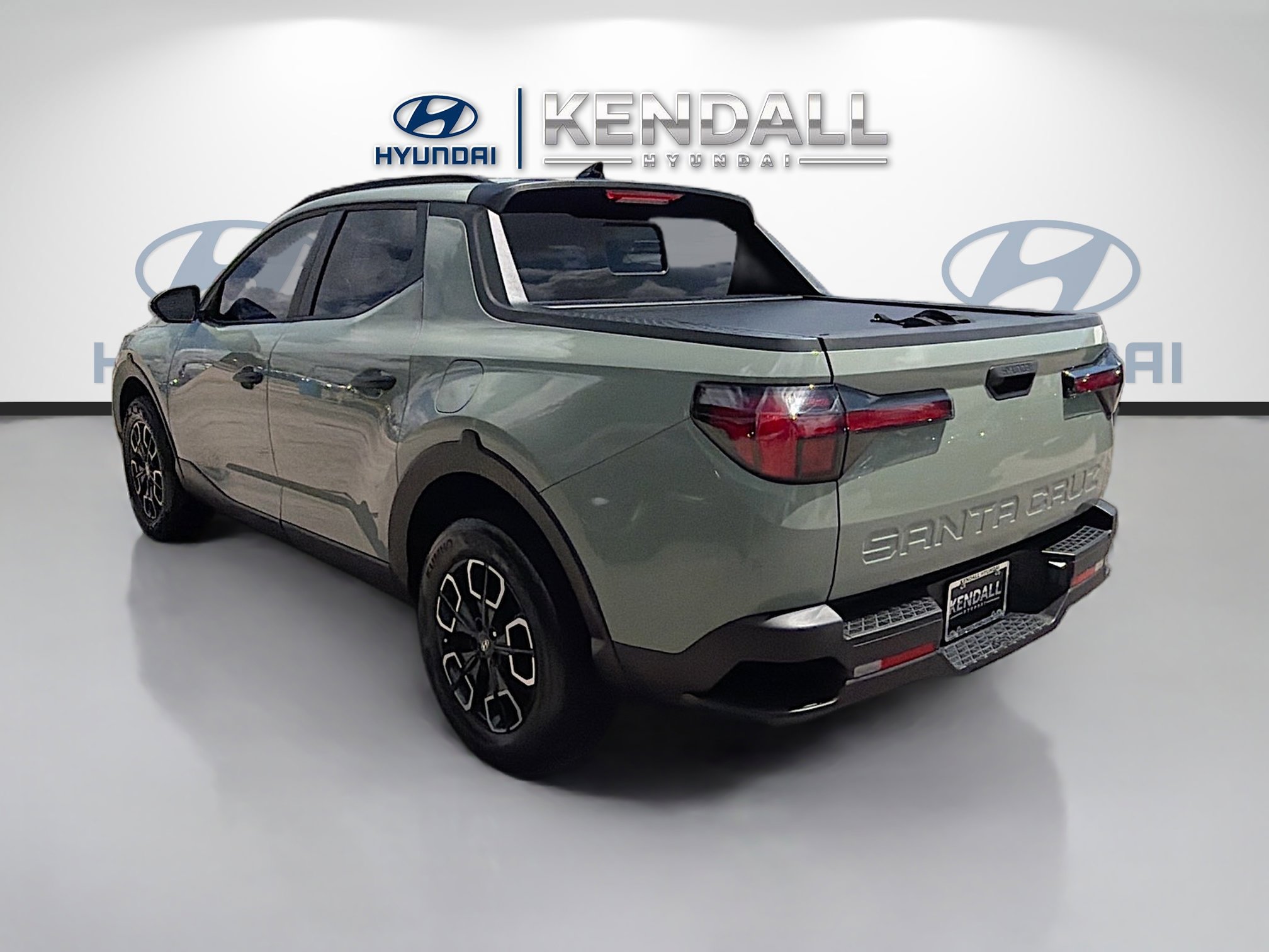 Used 2023 Hyundai Santa Cruz SEL w/ Activity Package image 4