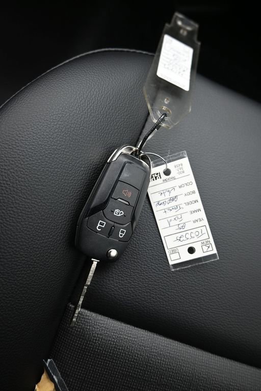 New 2025 Ford Transit 250 Low Roof AWD w/ Load Area Protection Package image 23