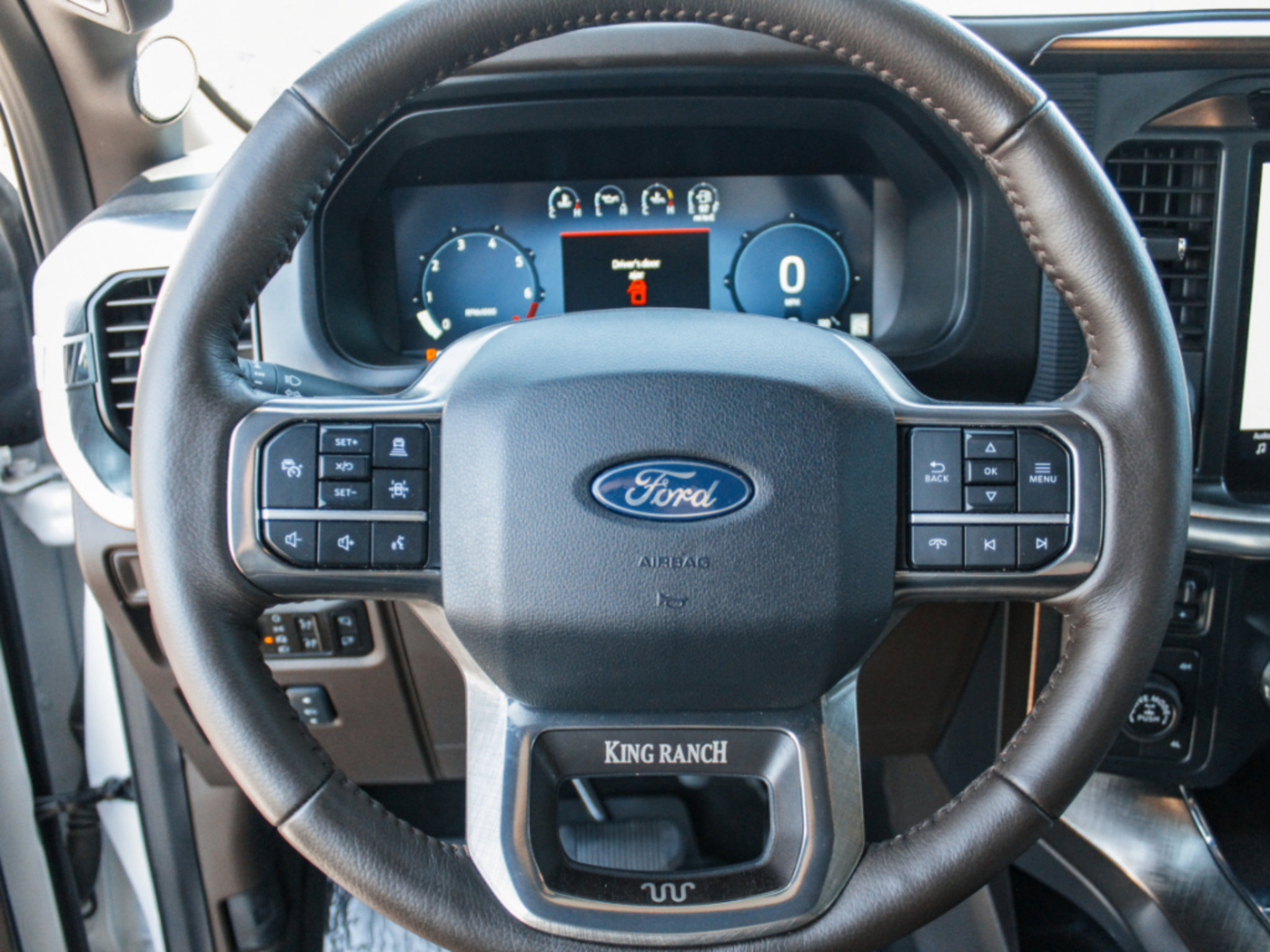 Used 2025 Ford F150 King Ranch w/ FX4 Off-Road Package AWD/4WD image 15