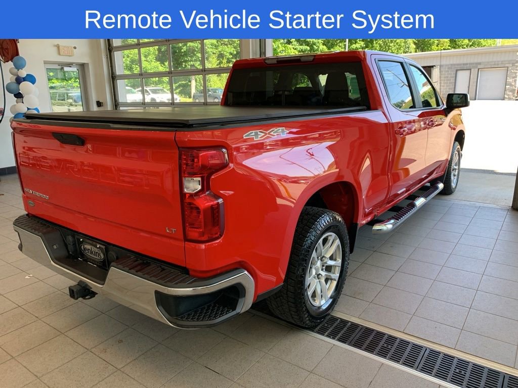 Used 2020 Chevrolet Silverado 1500 LT w/ Convenience Package AWD/4WD image 11