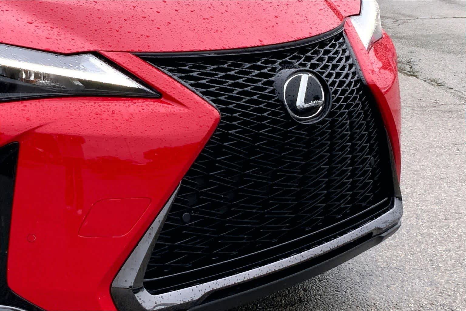 Used 2025 Lexus UX 300h FWD image 27