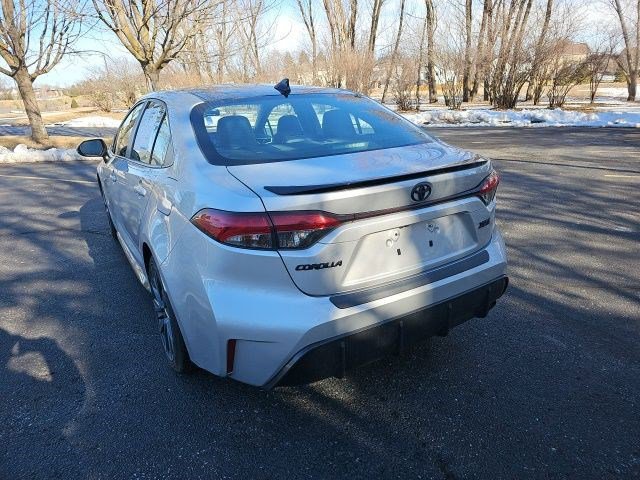Used 2024 Toyota Corolla XSE FWD image 3