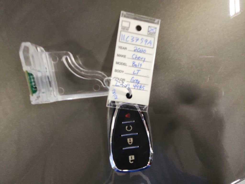 Used 2020 Chevrolet Bolt LT FWD image 32