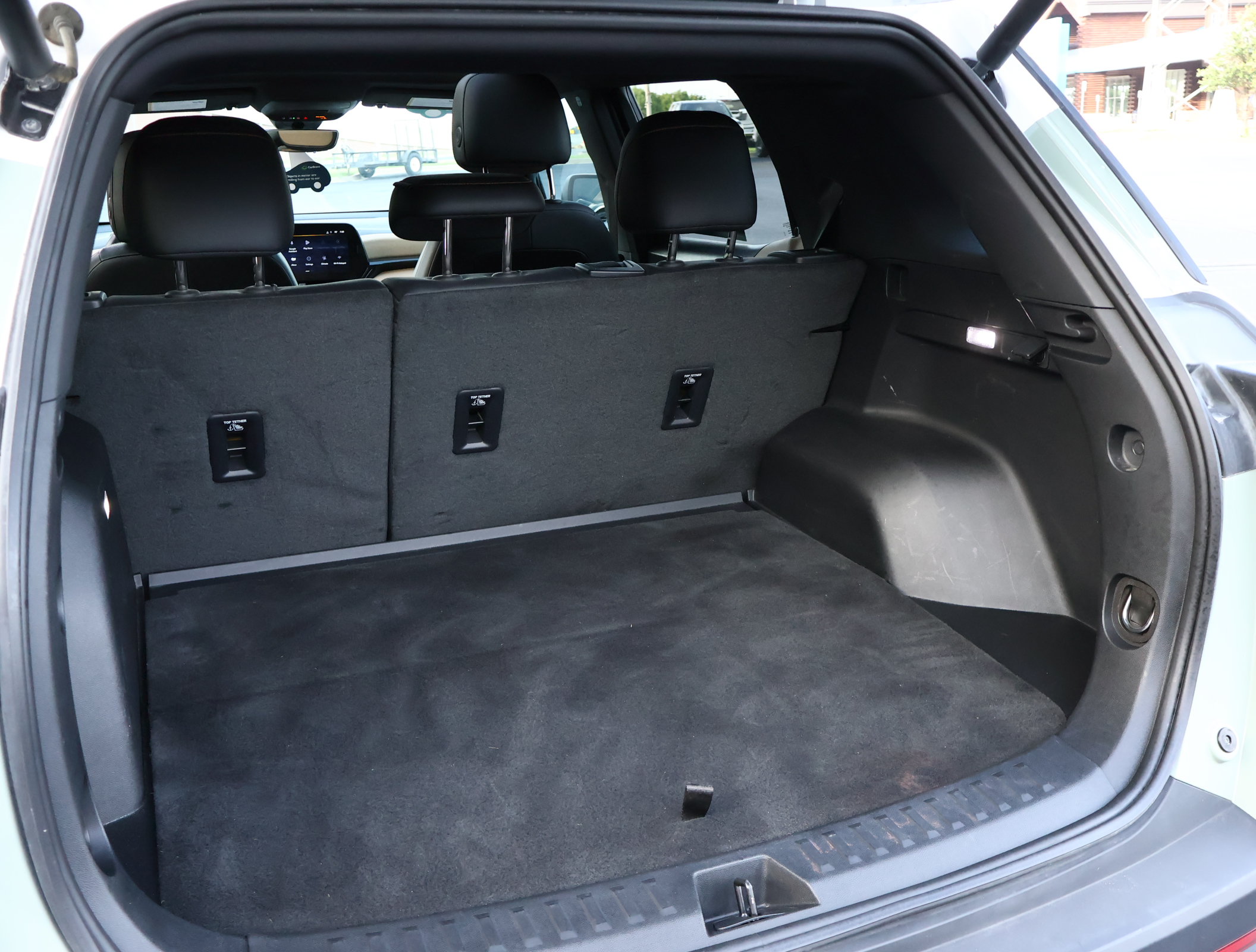 Certified 2025 Chevrolet Equinox ACTIV w/ Safety and Technology Package FWD image 28