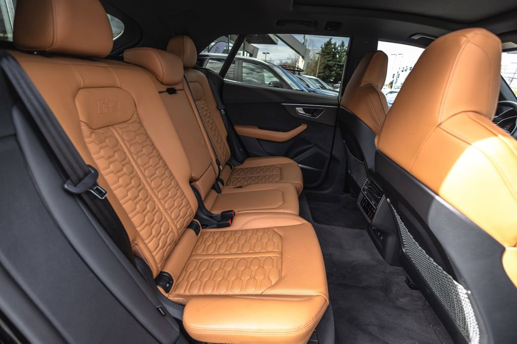 Used 2023 Audi RS Q8 image 32