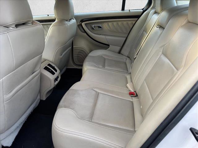 Used 2019 Ford Taurus Limited image 20