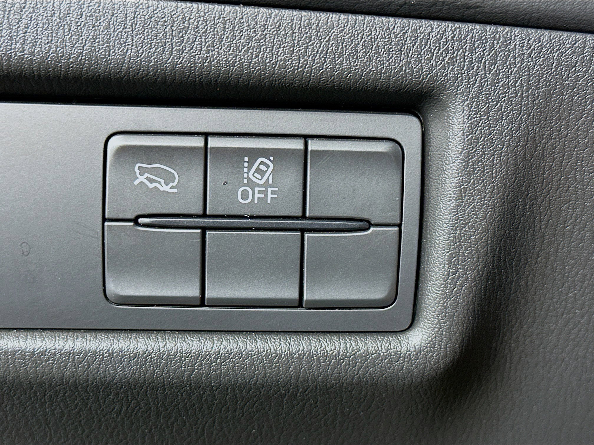 Used 2025 MAZDA CX-5 AWD 2.5 S w/ Select Package image 17