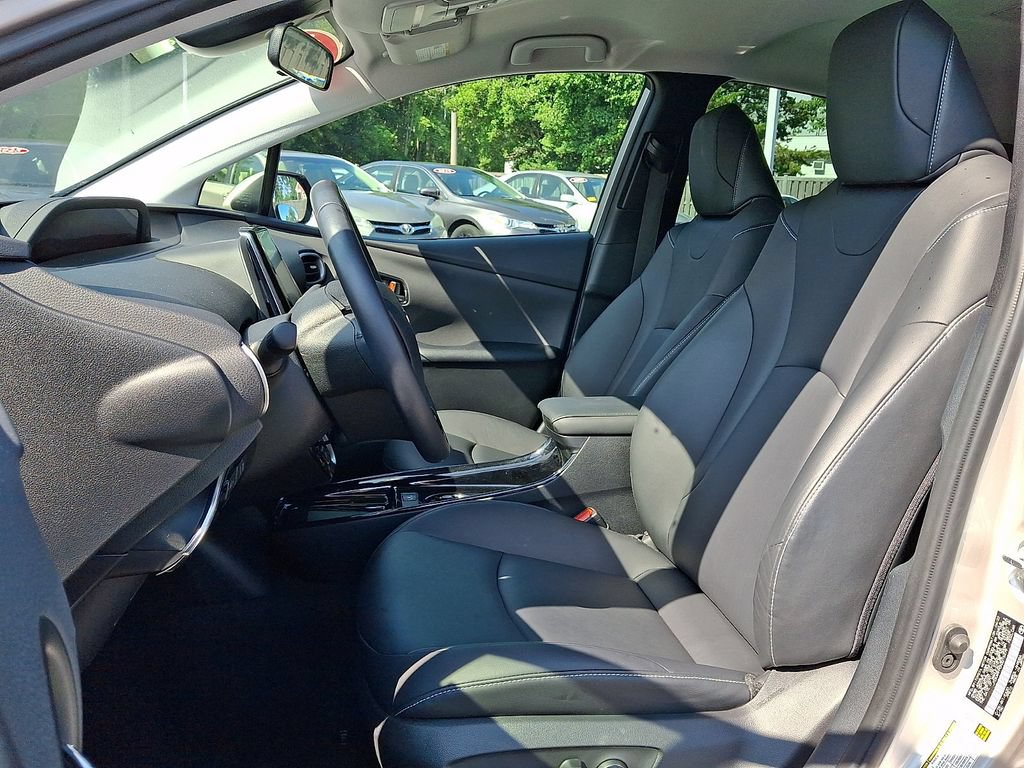 Used 2022 Toyota Prius Prime XLE FWD image 14