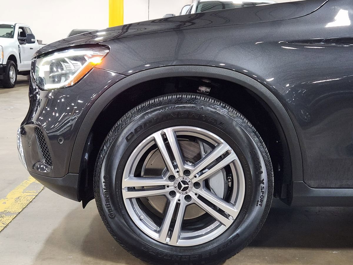 Used 2021 Mercedes-Benz GLC 300 image 5