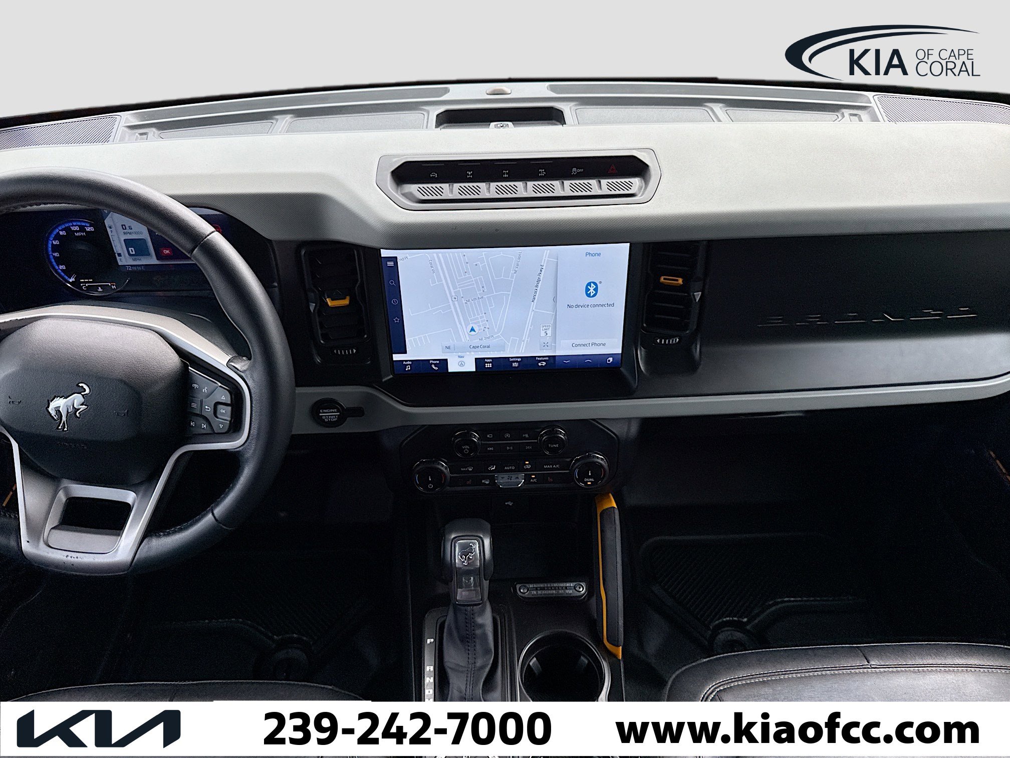 Used 2022 Ford Bronco Badlands image 18