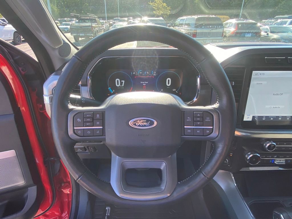 Certified 2022 Ford F150 Lariat w/ Equipment Group 502A High image 13