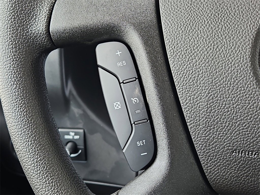 New 2025 Chevrolet Express 2500 w/ Driver Convenience Package image 12