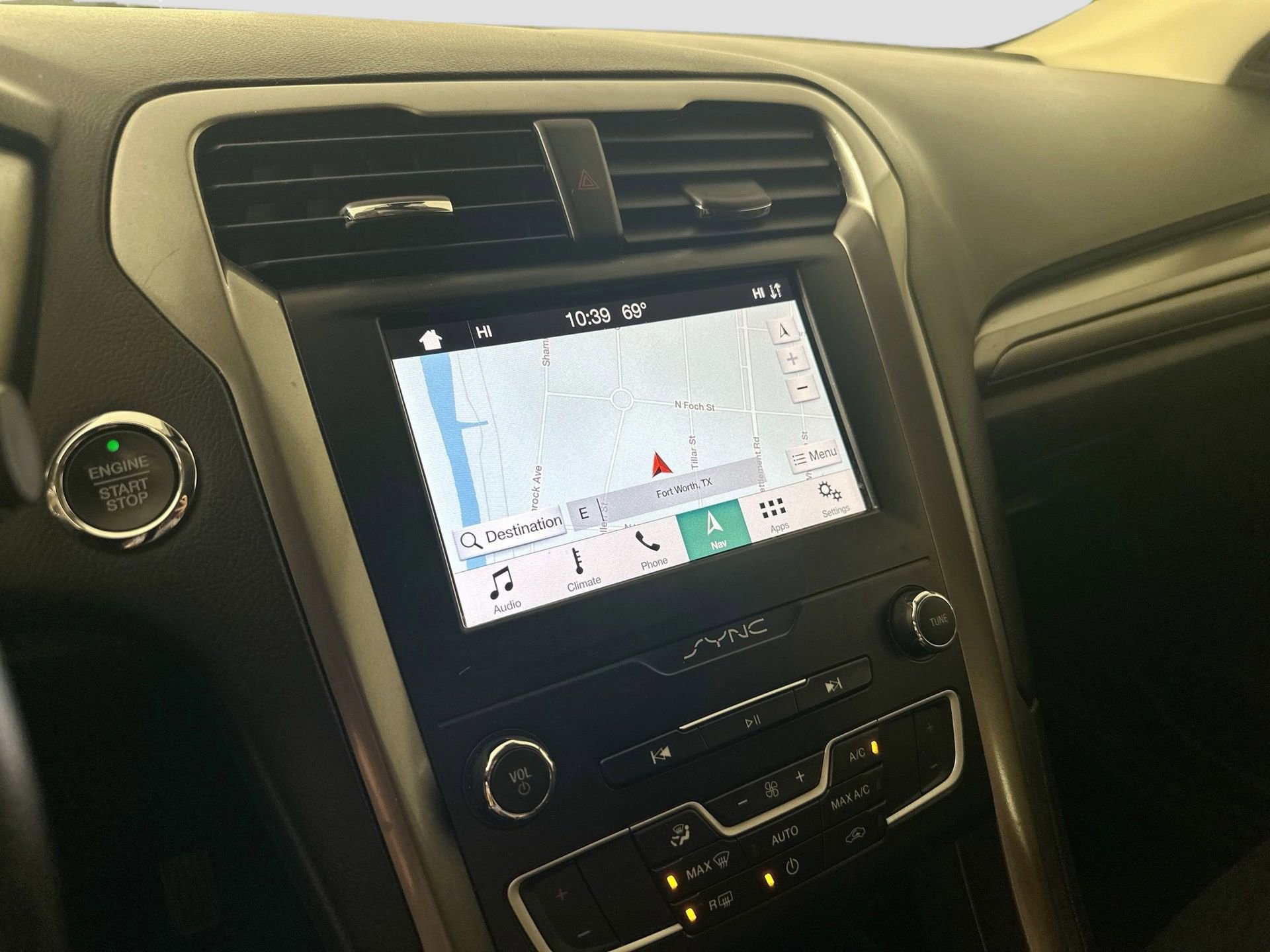 Used 2019 Ford Fusion SE image 14