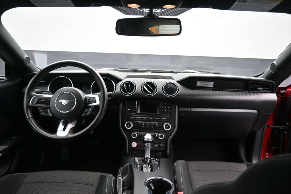 Used 2016 Ford Mustang Coupe RWD image 37