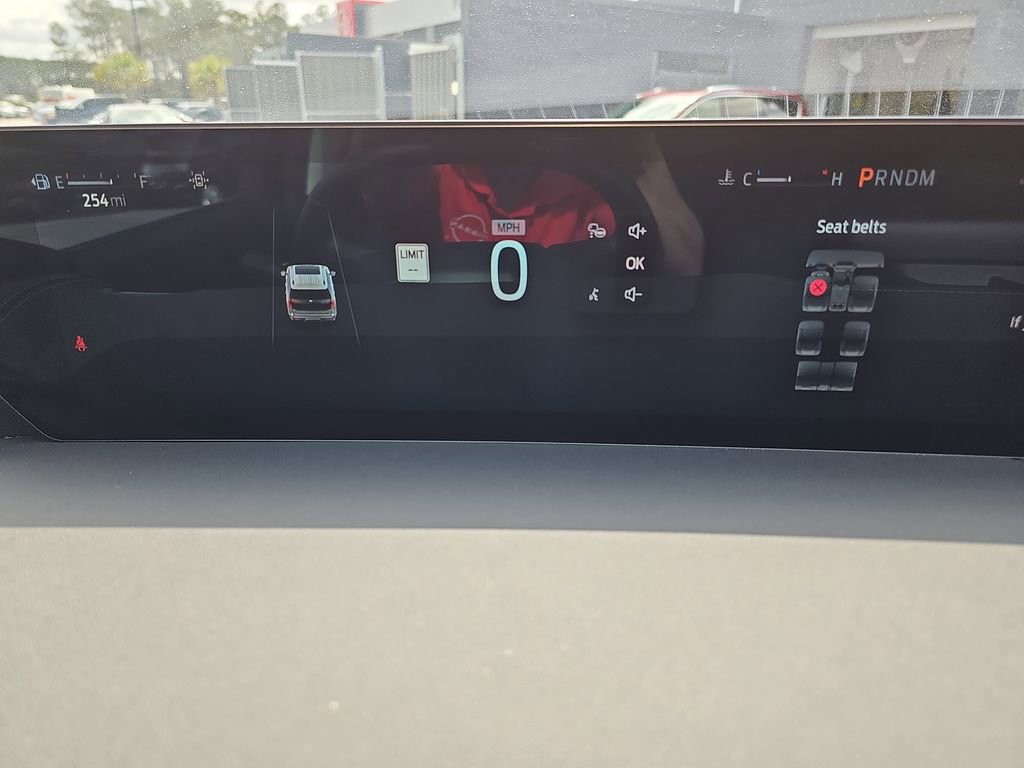 Used 2025 Ford Expedition Max Platinum image 24