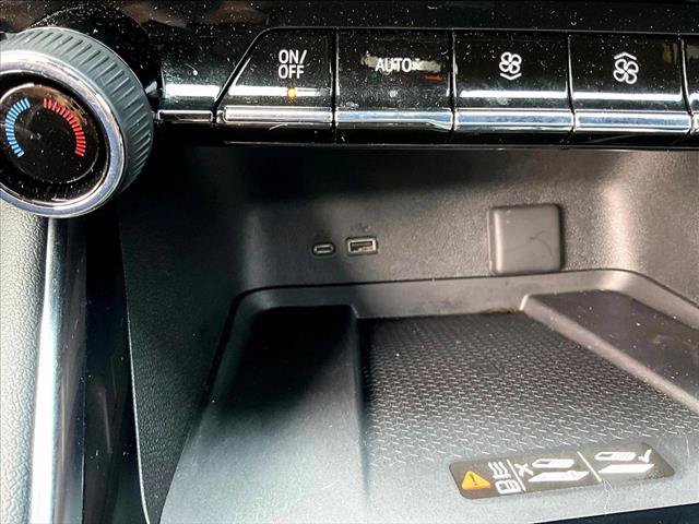 Used 2025 Chevrolet Traverse Z71 w/ Enhanced Driving Package AWD/4WD image 28